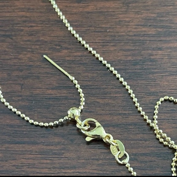 Carved natural sodalite horse pendant & 18K gold plated chain - Picture 8 of 8